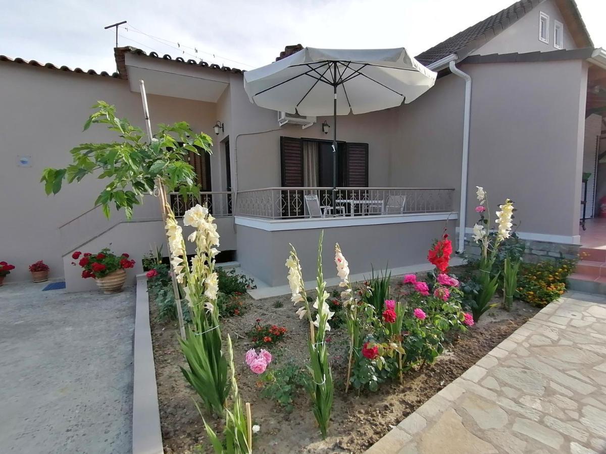 Villa Nikolaou بارغا المظهر الخارجي الصورة